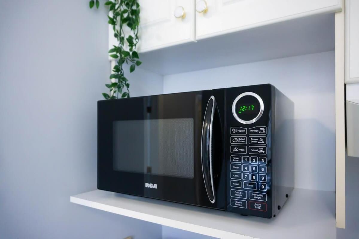 New Large Luxurious 2Br Condo In The Heart Of Uptown Coffee, Wifi Сент-Джон Екстер'єр фото